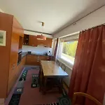 Les Nis بورغ-سانت بيير