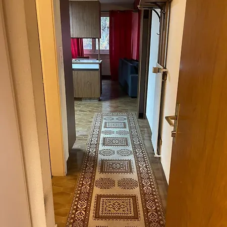 Les Nis Apartment *
