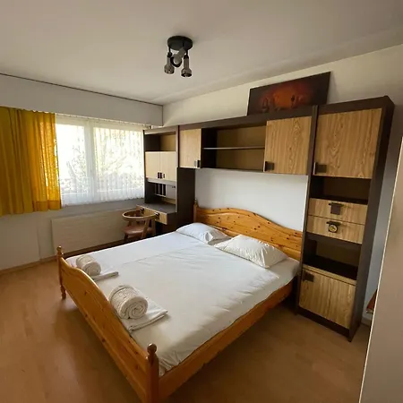 Les Nis Apartment *