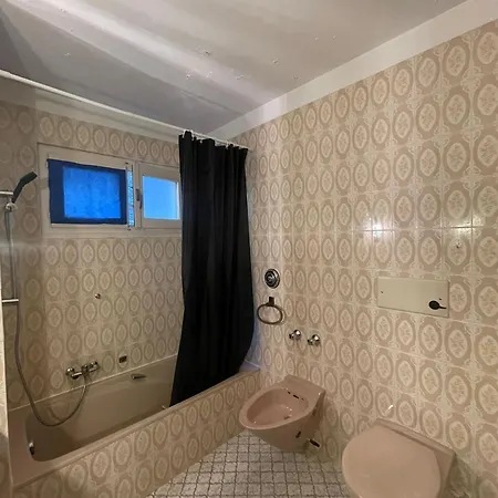 Les Nis Apartment *