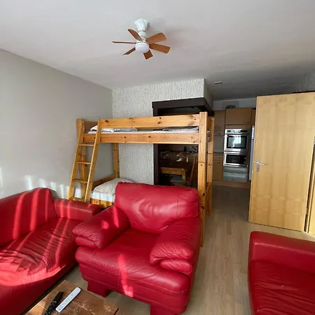 Les Nis Apartment