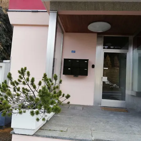 Les Nis * Bourg-Saint-Pierre